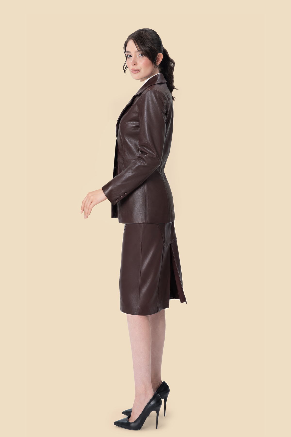 Long Leather Blazer by Kerime Ataker – detail 4
