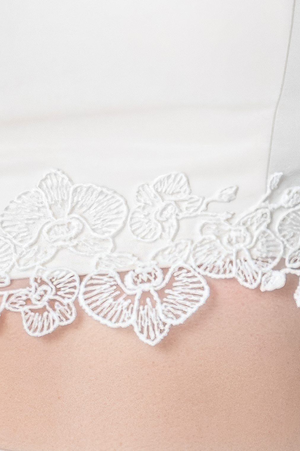Lace Crop Top by Kerime Ataker – detail 2